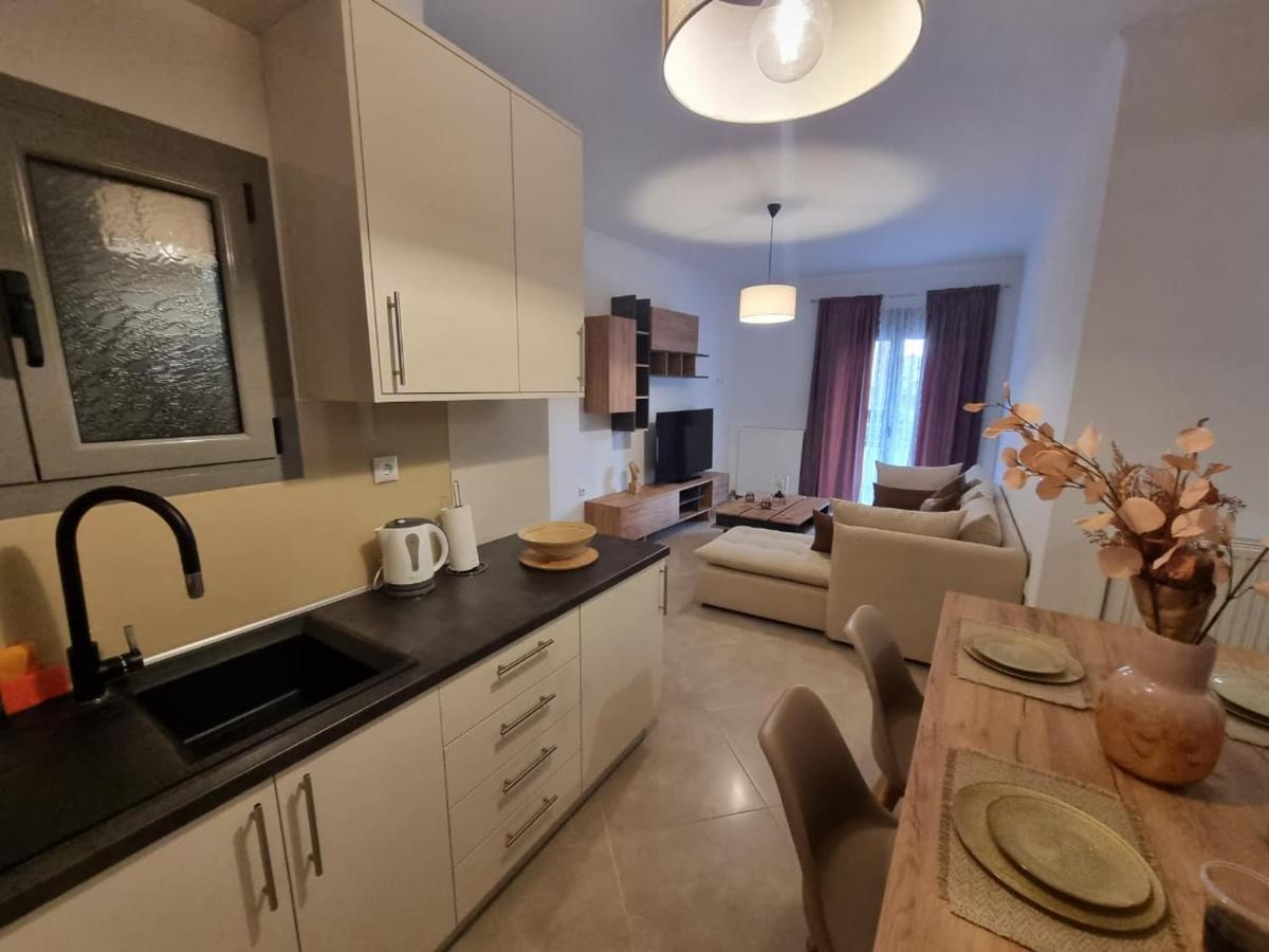 Agora Luxury Apartment 1 Loutráki Buitenkant foto